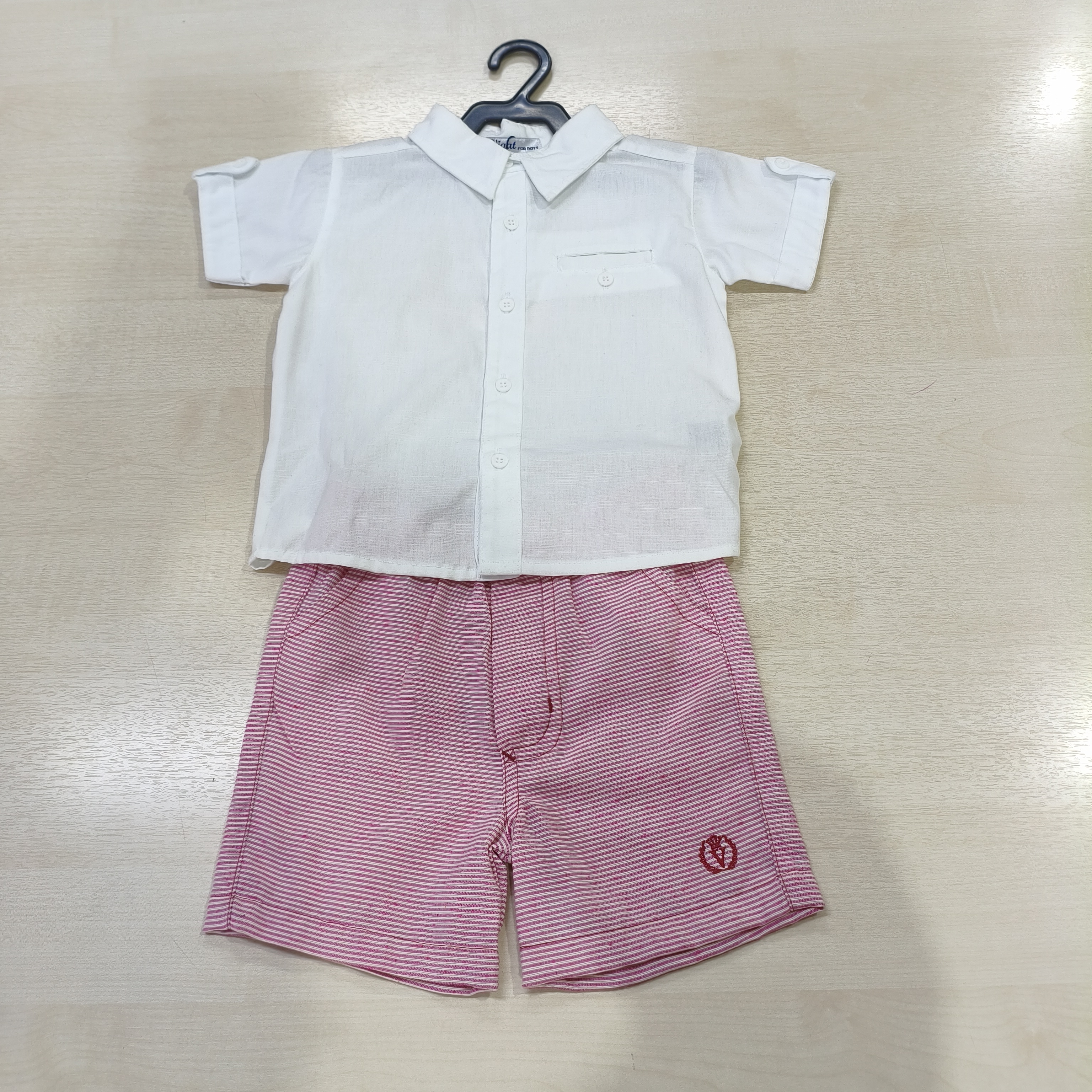 Conj. Camisa Social MC e Bermuda  Masc Tam 01 Vigat