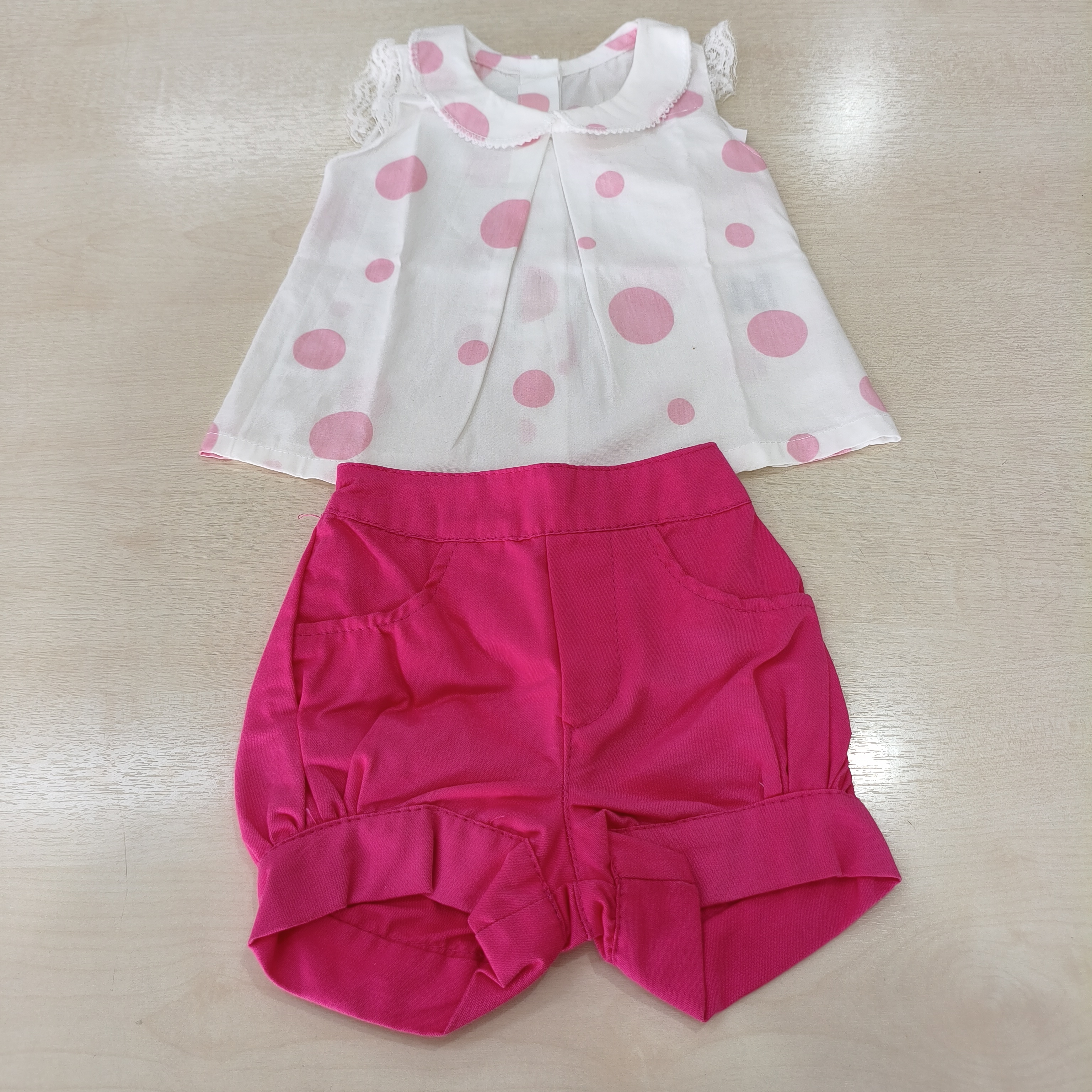 Conj. Blusa MC Social com Shorts Fem Tam PB Bonetinhos