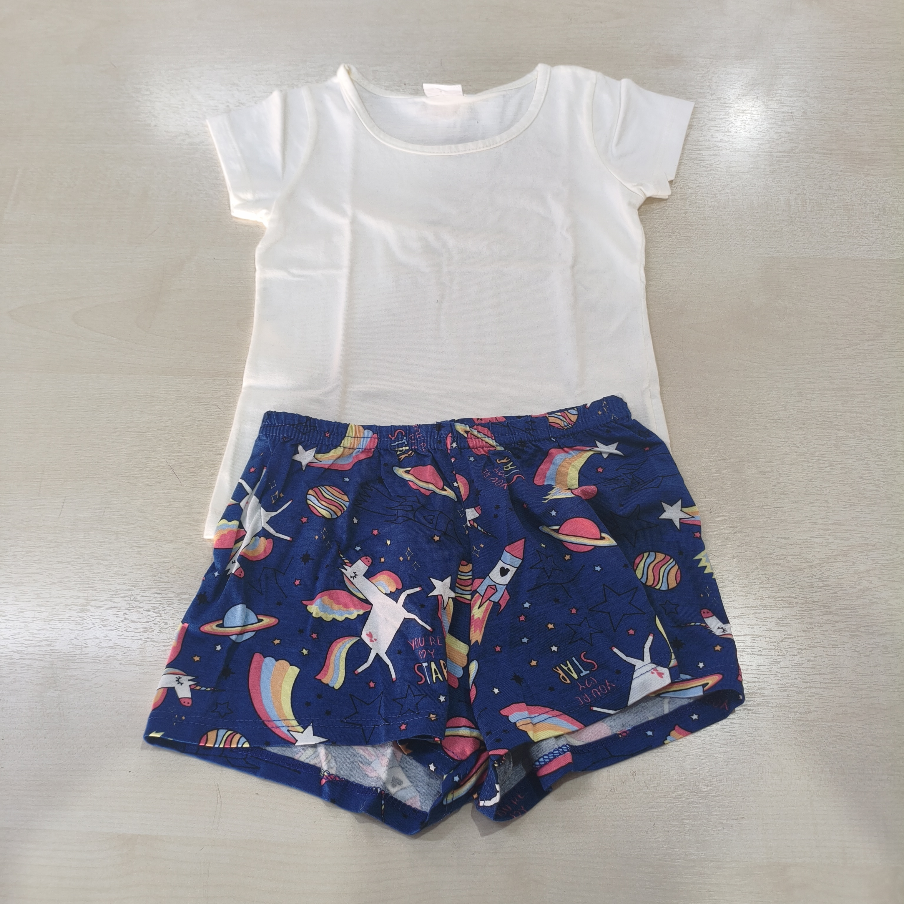 Pijama C/Estampa de Verão Fem Tam 04 Elian