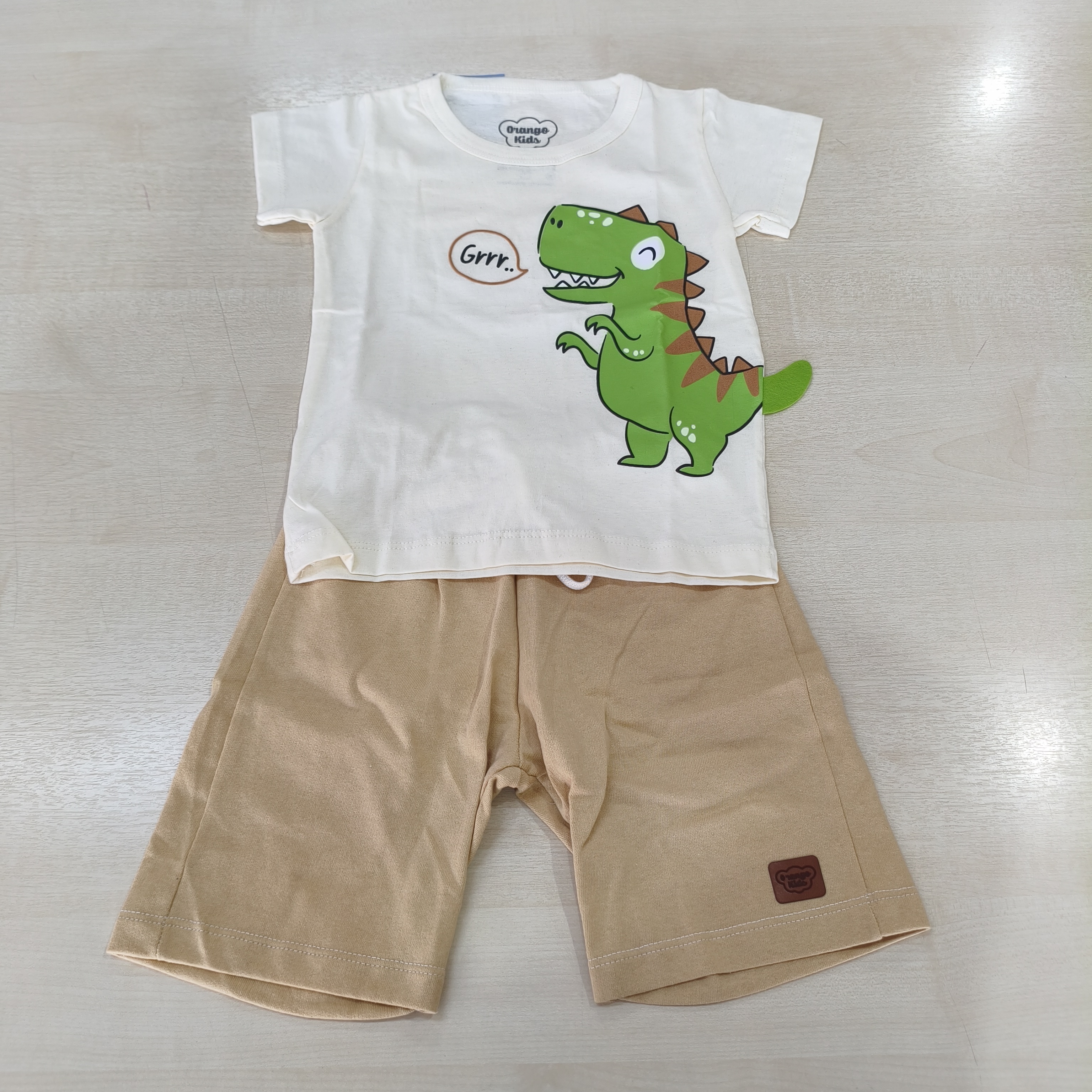 Conj. Camiseta MC e Shorts Masc Tam 01 Orango Kids