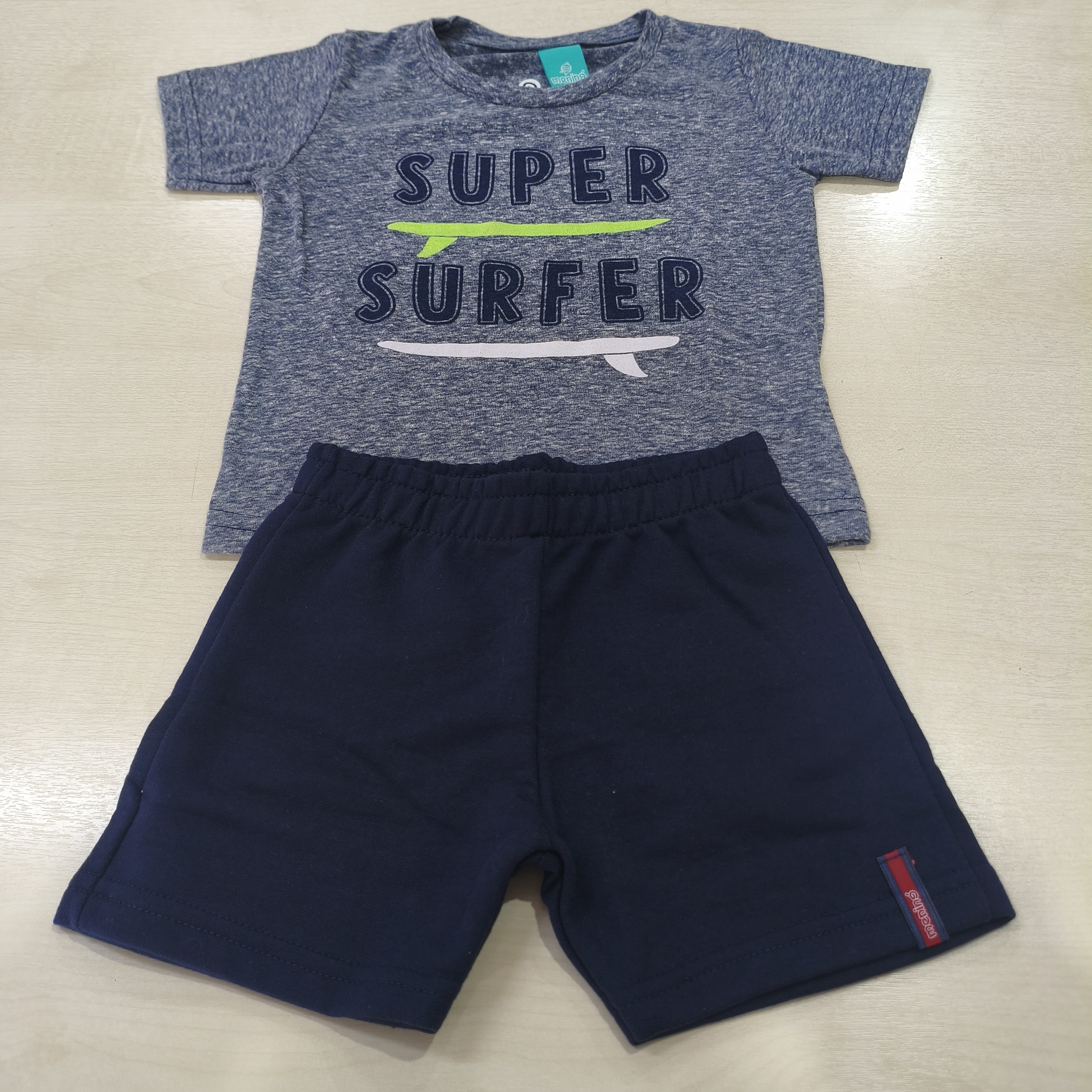 Conj. Camiseta MC e Shorts Masc Tam GB Meninó