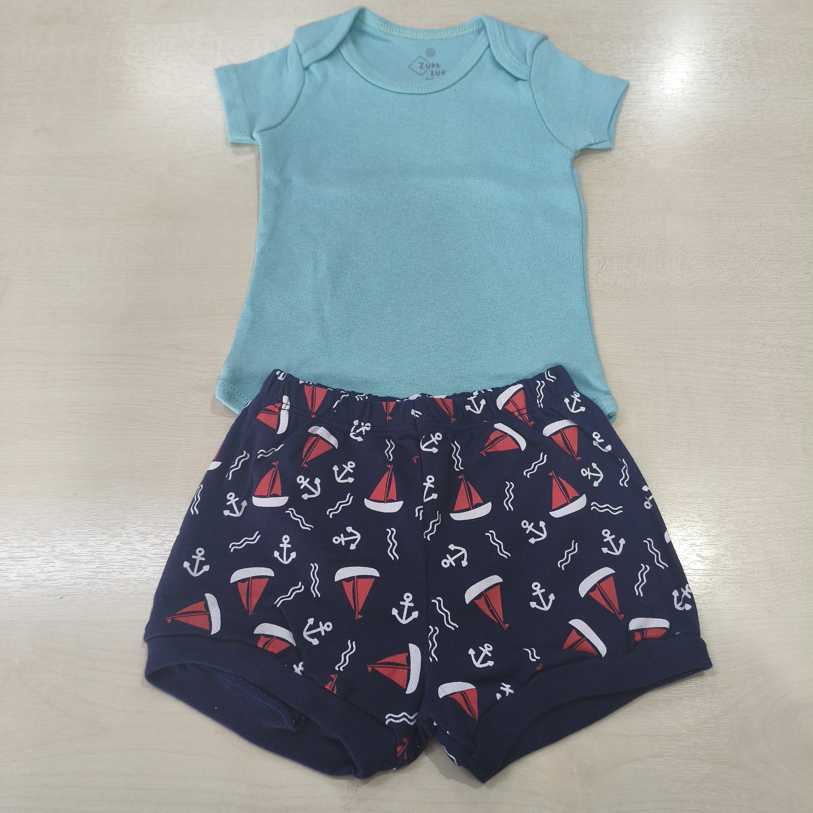 Conj. Body MC e Shorts Masc Tam GB Zupa Zuka