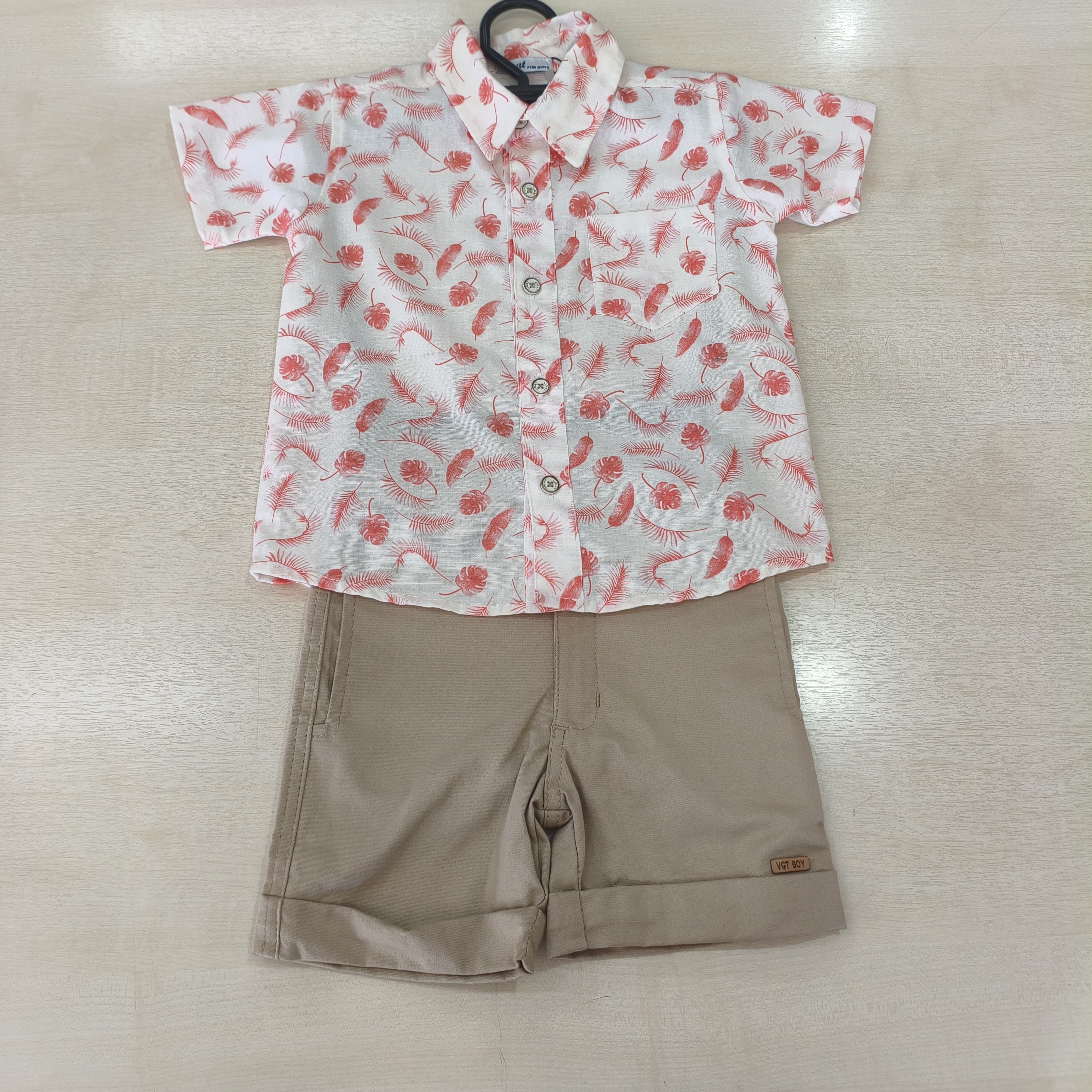 Conj. Camiseta c/estampa com bermuda Masc Tam 02 Diversos