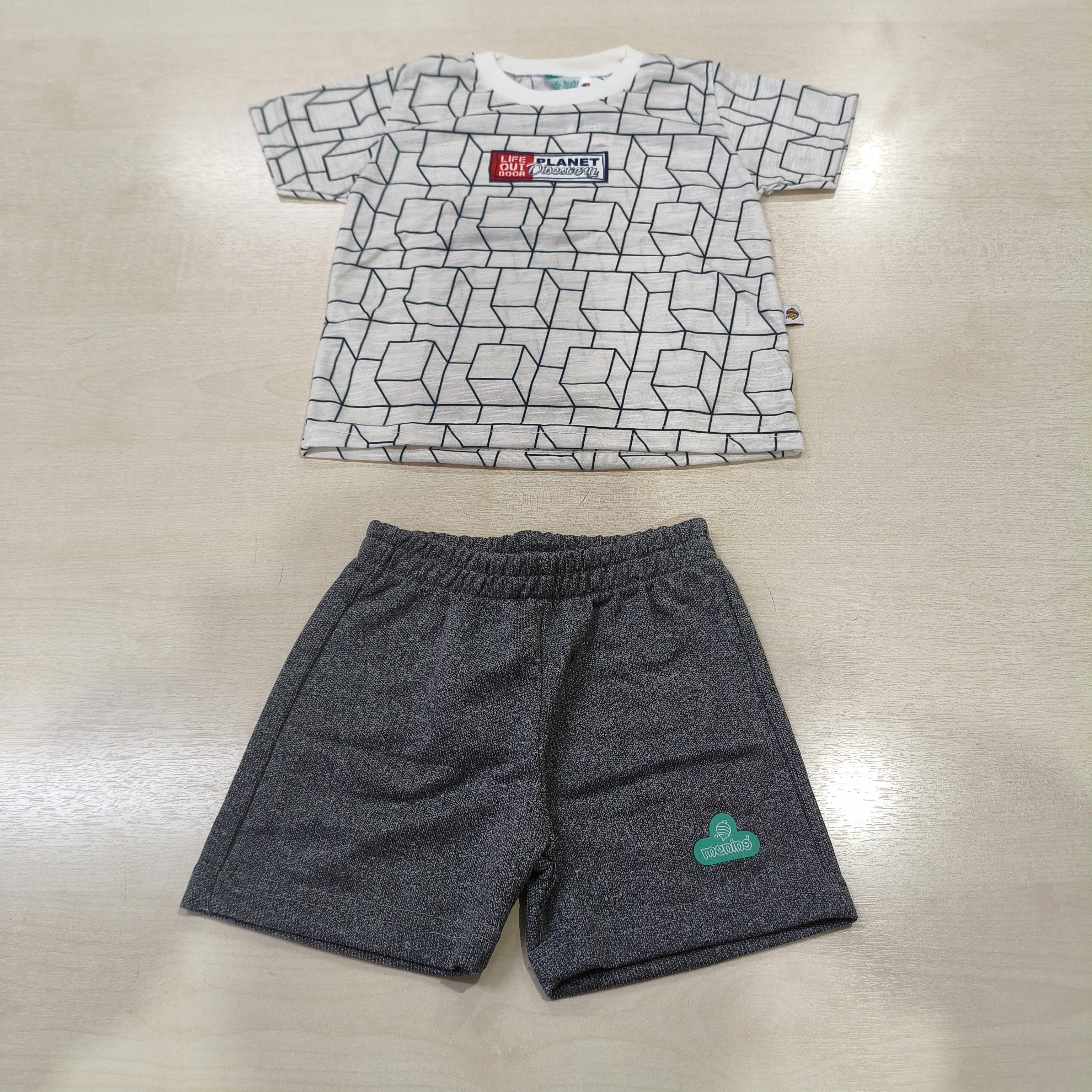 Conj. Camiseta MC e Shorts Masc Tam 01 Meninó